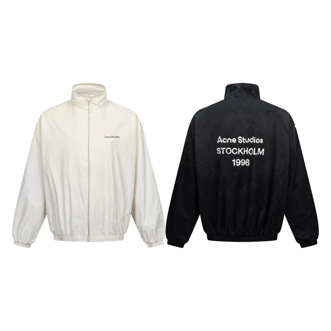 145 Acne Studios letter stand collar windproof jacket Retro loose casual jacket 🌞 Retro sports style stand collar jacket, Swedish brand Classic STOCKHOLM back print 🌞 Loose off-shoulder version, not picky about body shape, same style for men and women, daily layering artifact 🌞 Light woven fabric, mesh lining, Breathable and comfortable, just needed in spring and autumn 🌞 The hem + cuffs are elasticated to lock the fit and prevent wind from entering 🌞 Fully zipper design, easy to put on and take off, small logo on the front and large letters on the back, simple and recognizable 🌞 Available in black/Cream White, basic Versatile style, suitable for commuting and going out. Style number: ST 013# Color: Black White Size: S-2XL